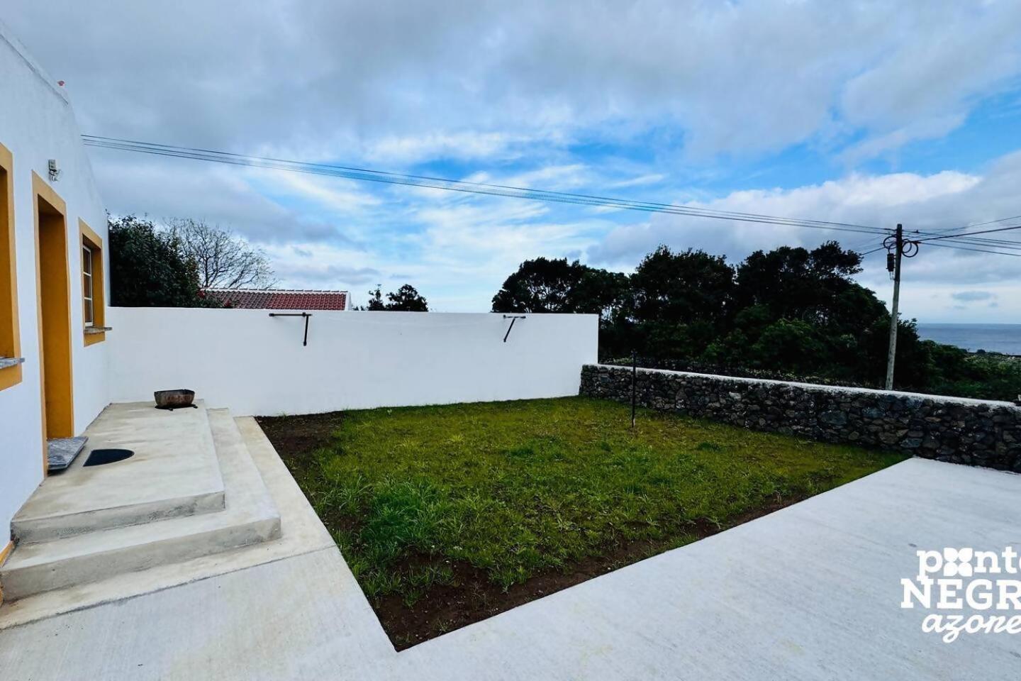 The Biscuit House By Pontanegraazores Praia da Vitória Exteriör bild